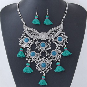 Alloy Leaves and Mask Combo with Tassels Design Fashion Necklace and Earrings Set - Green