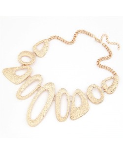 Bold Irregular Hoops Design Short Costume Necklace