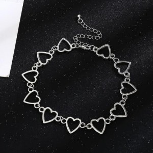 High Fashion Linked Hoops Design Choker Costume Necklace - Silver