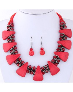 Turquiose and Crystal Combo Design Chunky Fashion Statement Necklace and Earrings Set - Red