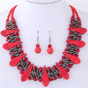 Turquiose Waterdrops and Crystal Beads Inlaid Chunky Costume Necklace and Earrings Set - Red