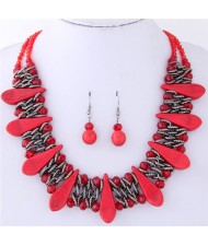 Turquiose Waterdrops and Crystal Beads Inlaid Chunky Costume Necklace and Earrings Set - Red
