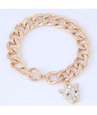Rhinestone Embellished Leopard Head Pendant Golden Fashion Alloy Bracelet