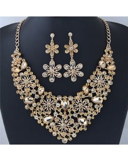 Rhinestone Inlaid Hollow Flowers Cluster Fashion Necklace and Earrings Set - Golden