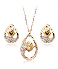 Crystal Inlaid Oval Waterdrop Design 18k Rose Gold Stud Earrings