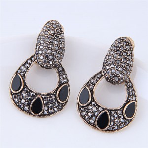 Czech Stone Embellished Unique Vintage Hollow Waterdrop Design Fashion Stud Earrings