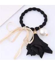 Trumpet Flower Pearl and Bowknot Decorated Korean Fashion Hair Band - Black