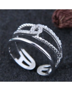 Linked Rope Design Hollow Fashion Ring