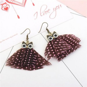 Vintage Night-owl Feather Fashion Costume Earrings - Pink
