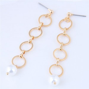 Linked Hoops Design Pearl Fashion Earrings - Golden