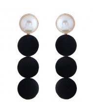 Flannel Buttons Pearl Fashion Stud Earrings - Black