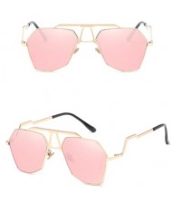 6 Colors Available Irregular Frame with Unique Design Legs Unisex High Fashion Sunglasses