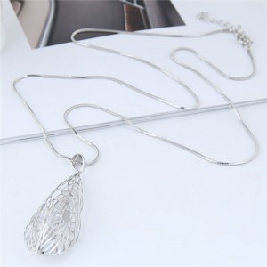 Silver Hollow Leaf Long Chain High Fashion Costume Necklace