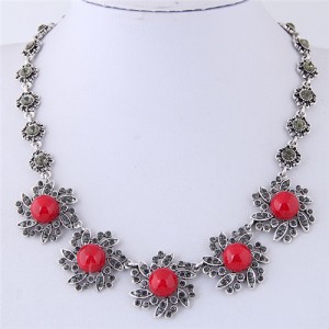 Rhinestone Inlaid Red Sunflower Vintage Fashion Statement Necklace