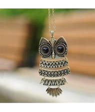 Classic Black Eyes Owl Long Chain Design Necklace