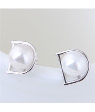 Pearl Inlaid Sweet D Fashion Stud Earrings