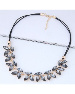 Resin Gem Leaves Shining Fashion Rope Costume Necklace - Gray