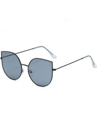 4 Colors Available Retro Style Cat Eye Design Women Fashion Sunglasses