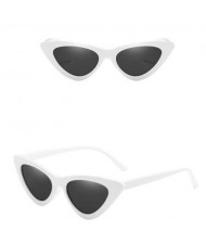 12 Colors Available Fashion Triangle Frame Women Cat Eye Sunglasses