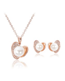 Pearl and Rhinestone Inlaid Clam Design 2 pcs Fashion Jewelry Set