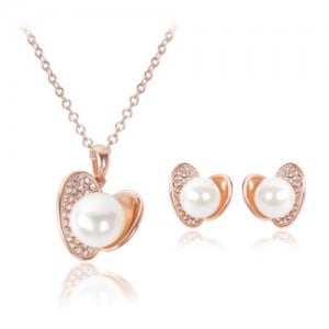 Pearl and Rhinestone Inlaid Clam Design 2 pcs Fashion Jewelry Set