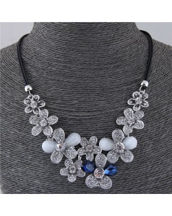 Rhinestone Embellished Flowers Cluster Design Short Rope Costume Necklace - Ink Blue