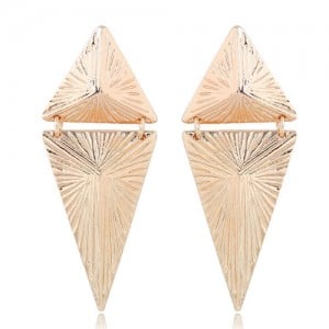 Coarse Texture Linked Triangles Bold Design High Fashion Statement Earrings - Golden