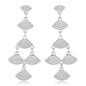 Dangling Linked Fans High Fashion Statement Earrings - Silver