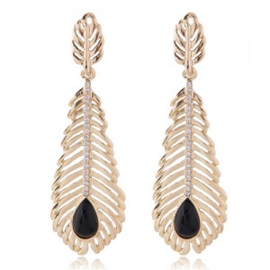 High Fashion Hollow Leaves Design Women Statement Earrings - Golden