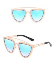 6 Colors Available Cat Eye Thick Frame Women Vintage Fashion Sunglasses