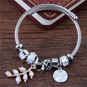 Love Plate and Twig Pendants Beads Fashion Bangle