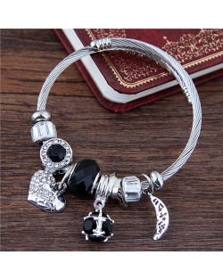 Heart and Moon Pendants High Fashion Beads Bangle - Black