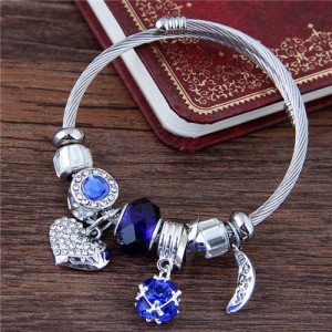 Heart and Moon Pendants High Fashion Beads Bangle - Blue