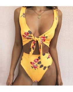 Floral Prints Bandage Fashion Split Bikini Swimwear - Yellow