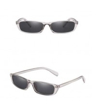 4 Colors Available Vintage Plain Square Frame Fashion Sunglasses