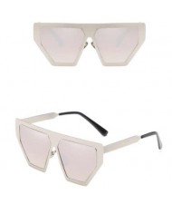 6 Colors Available Thick Pentagonal Frame Bold Fashion Sunglasses