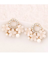 Modern Elegant Rhinestone Decorated Sea Shell Lily Ear Studs