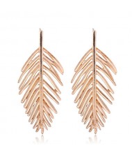 Hollow Leaf Bold Fashion Women Statement Alloy Earrings - Golden