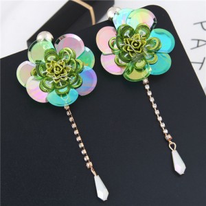 Glistening Flower with Bead Tassel Design Summer Fashion Costume Earrings - Green