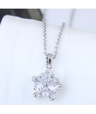 Delicate Cubic Zirconia Shining Flower Pendant Korean Fashion Costume Necklace - Silver