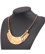 Vintage Coarse Texture Chunky Arch Pendant Fashion Costume Necklace - Golden