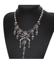 Vintage Skulls Cluster High Fashion Chunky Alloy Costume Necklace - Silver