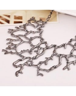 Alloy Coral Vintage Chunky Fashion Costume Necklace - Gun Black