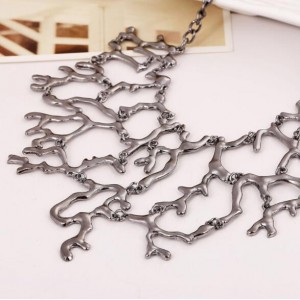 Alloy Coral Vintage Chunky Fashion Costume Necklace - Gun Black