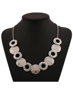 Coarse Hoops and Round Plates Combo Design Chunky Style Alloy Costume Necklace - Silver