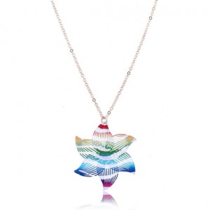 Hollow Colorful Wooden Flower Pendant Design High Fashion Costume Necklace