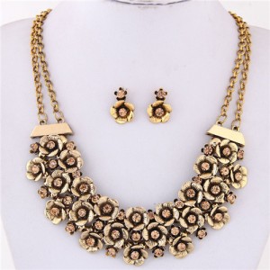 Rhinestone Inlaid Vintage Flowers Cluster Dual Layers Chain Costume Necklace and Earrings Set - Golden