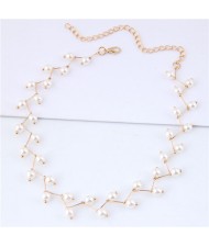 Pearl Inlaid Graceful Korean Fashion Women Costume Necklace - Golden