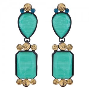 Assorted Resin Gem Combo Design High Fashion Statement Earrings - Green