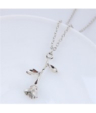 Elegant Tulip Pendant Alloy Fashion Costume Necklace - Silver